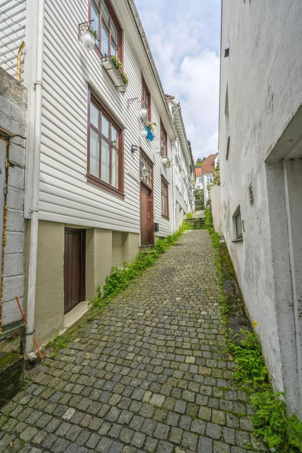 Апартаменти Bryggen // Floyen Living Берген Екстер'єр фото